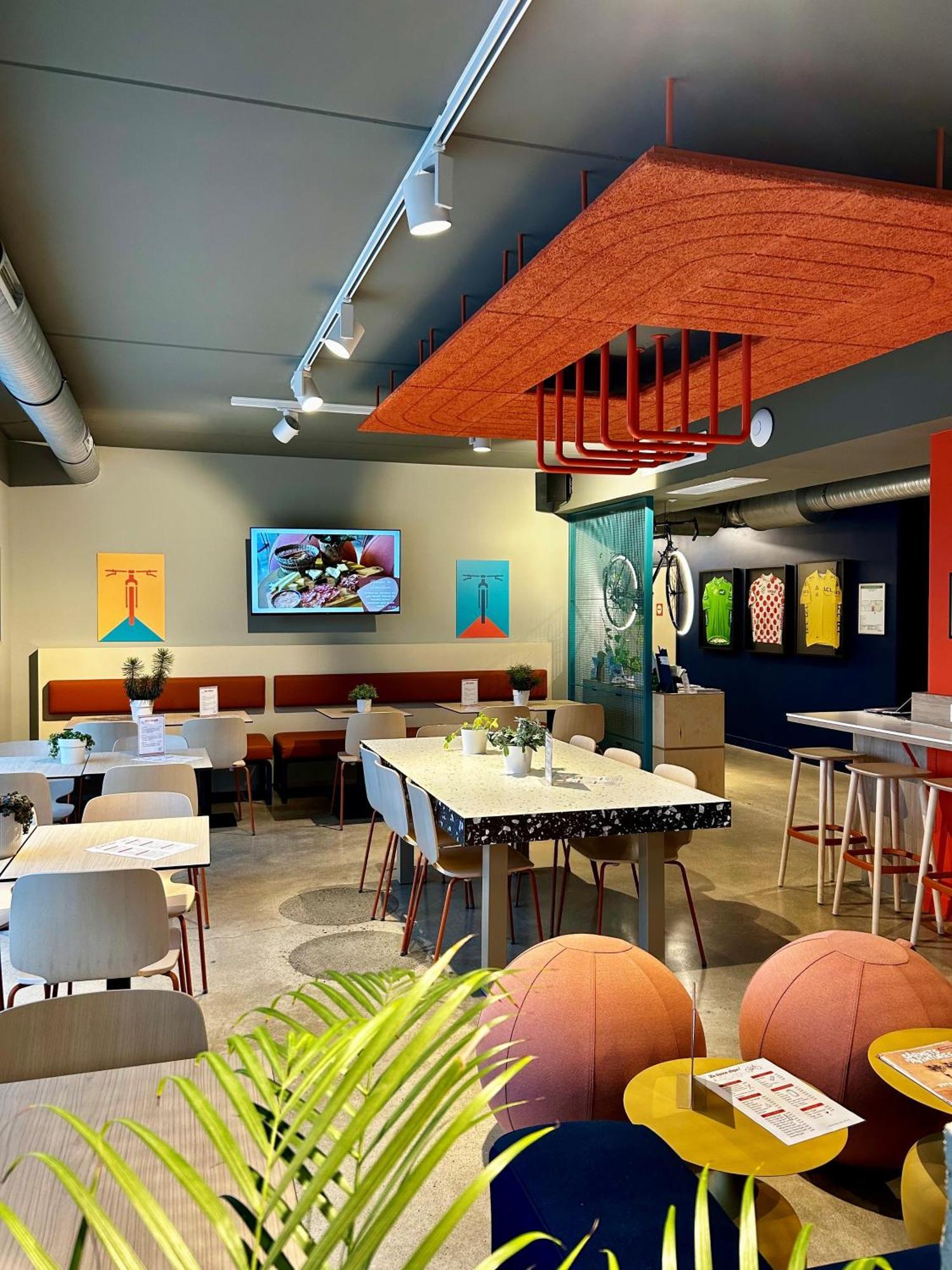 Ibis Budget Loudeac Velodrome Ngoại thất bức ảnh