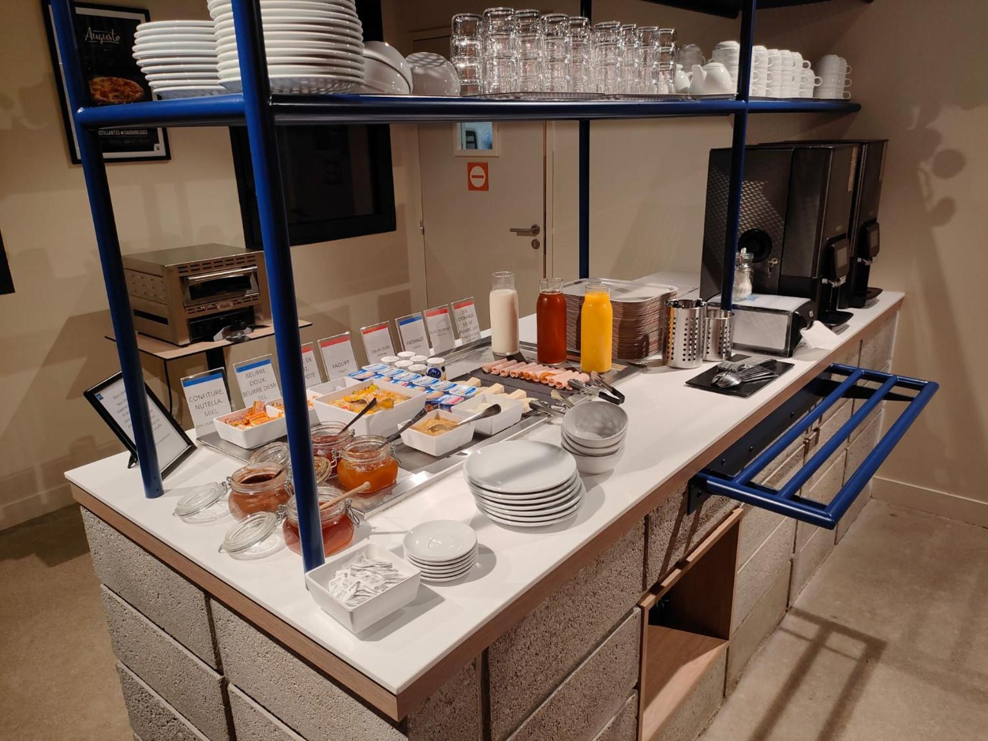 Ibis Budget Loudeac Velodrome Ngoại thất bức ảnh